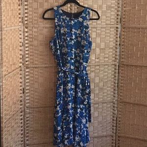 Classy Floral Print Sleeveless Dress